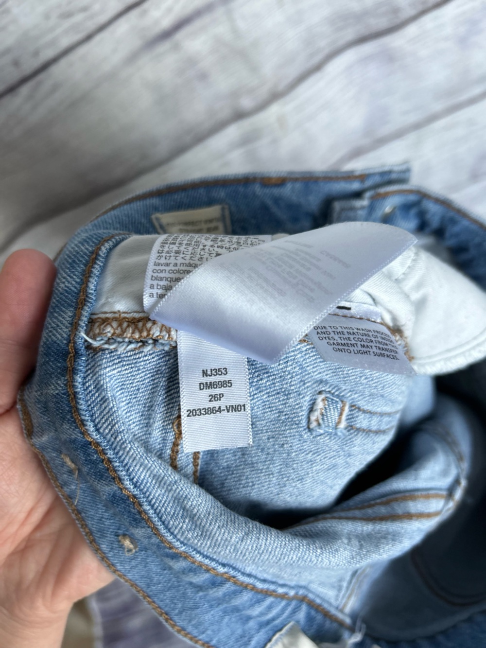 Madewell The Perfect Vintage Straight Jean in Hoye Wash size 26P - Picture 9 of 14